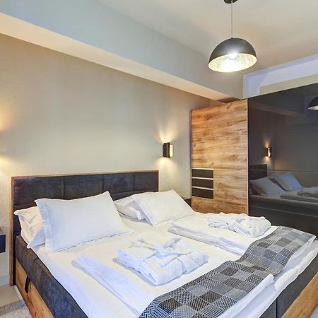 Appartement 33 Ulica Nikole Jurisica à Senj  Extérieur photo